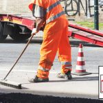 Perché i veicoli per le consegne cambiano gli pneumatici più velocemente (e cosa succede oggi a Bologna)